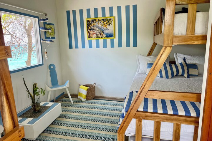 Room 47 of 137