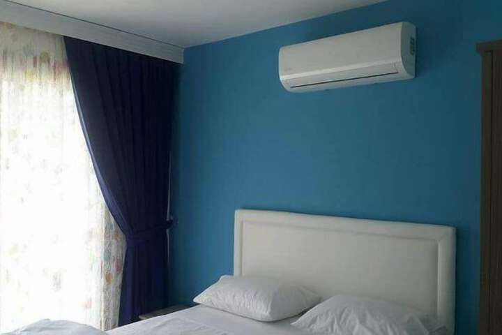 Room 14 of 82