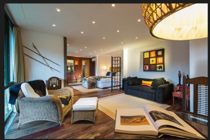 Room 15 of 104