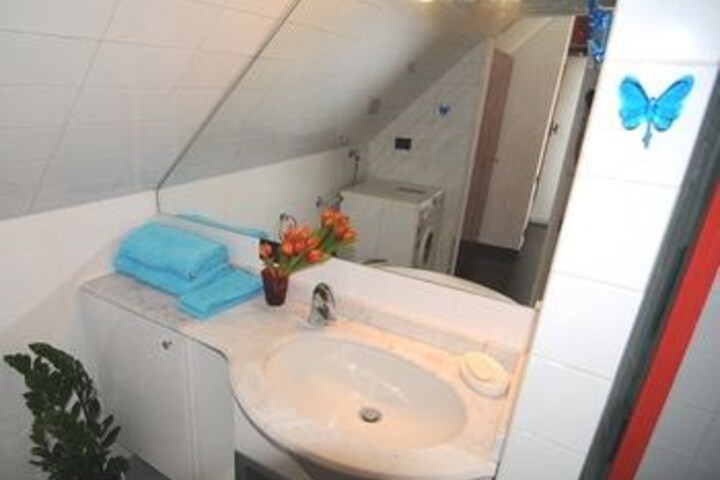 Room 15 of 71