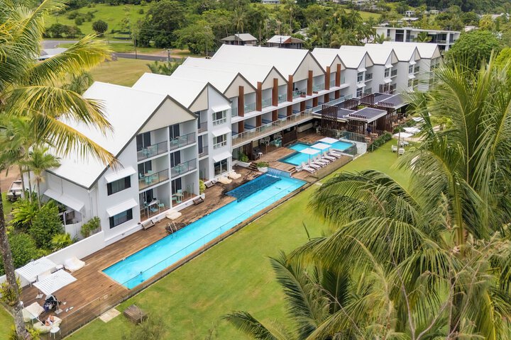 Hotel 53 of 54