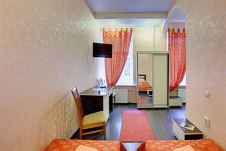 Room 35 of 42