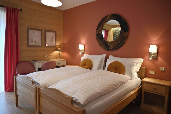 Room 12 of 45