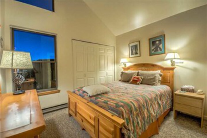 Room 29 of 32
