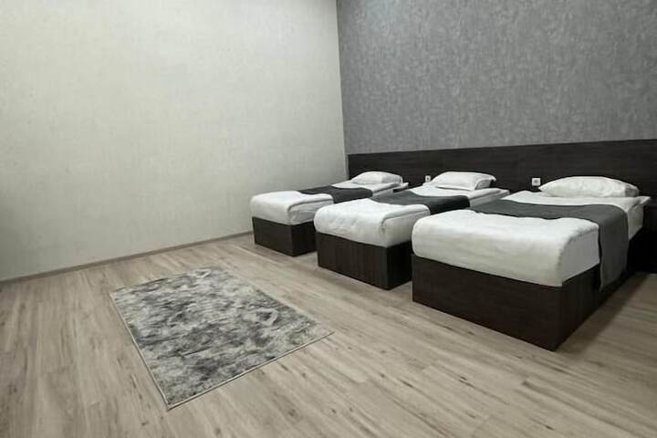 Room 11 of 22