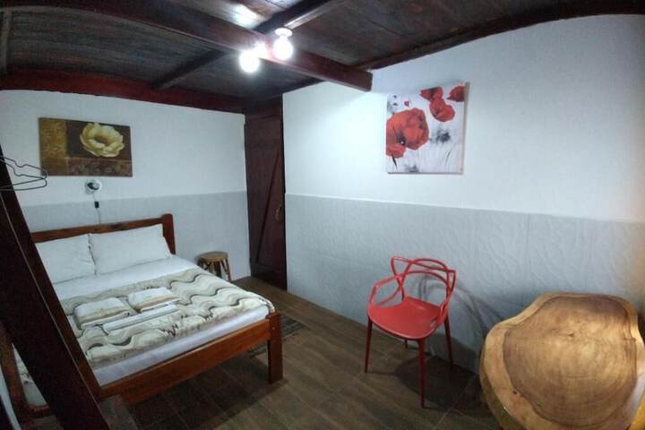 Room 32 of 160
