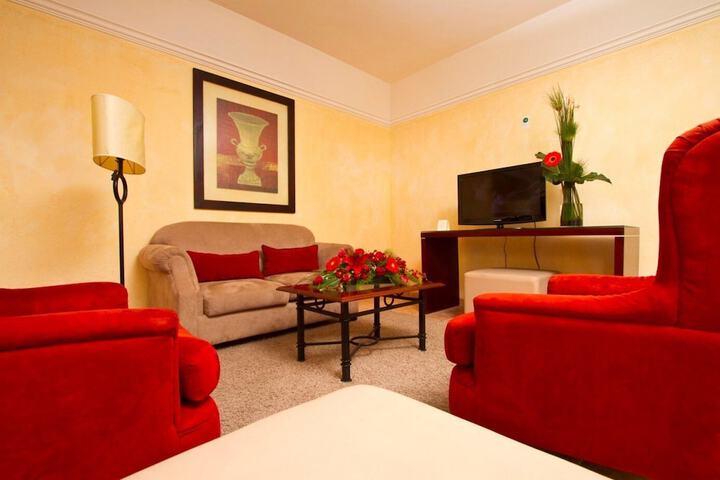 Room 30 of 130