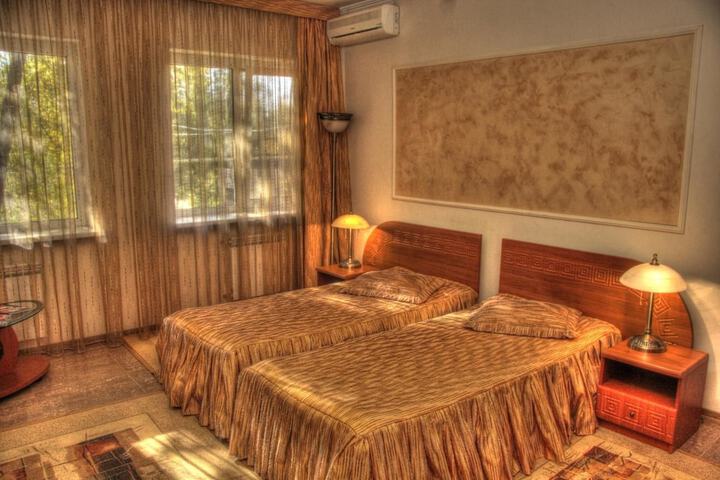Room 35 of 39