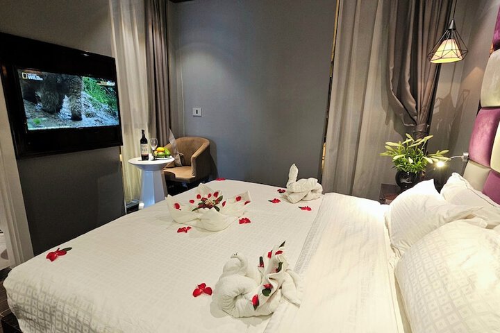 Room 29 of 63