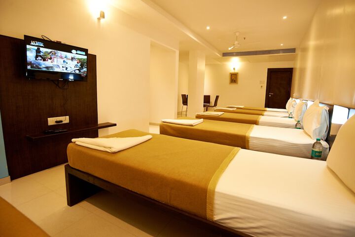 Room 21 of 51