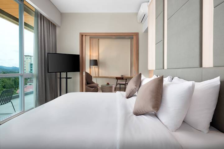 Room 2 of 14