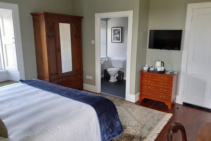 Room 14 of 44
