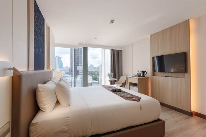 Room 9 of 57