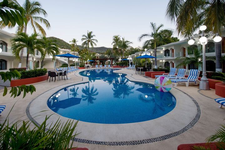 Pools & Facilities