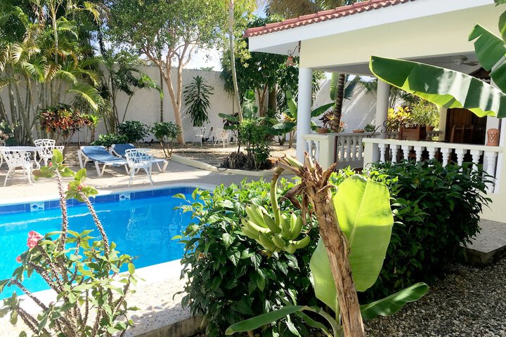 Hotel with Pool