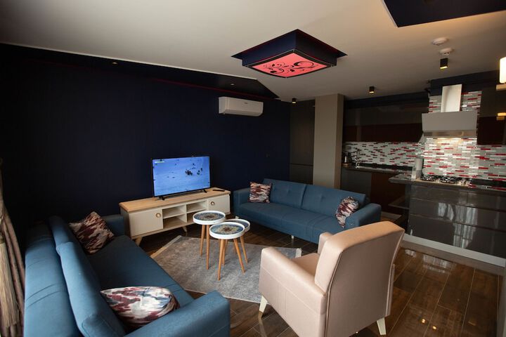 Room 16 of 16