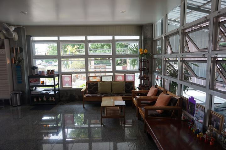 Hotel Lobby