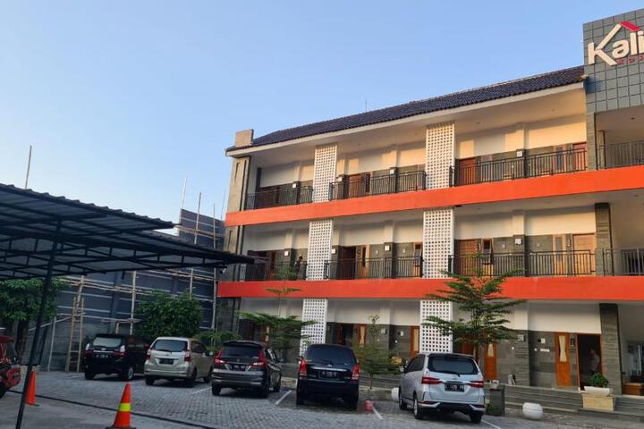 Kaliu Kostel Pacitan