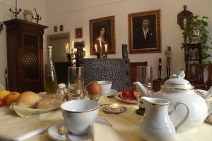 Breakfast/Coffee Service 16 of 69