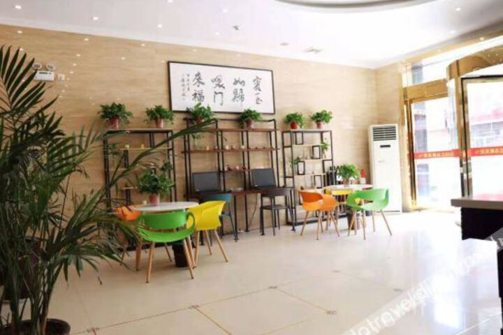 Hotel Interior 13 of 22