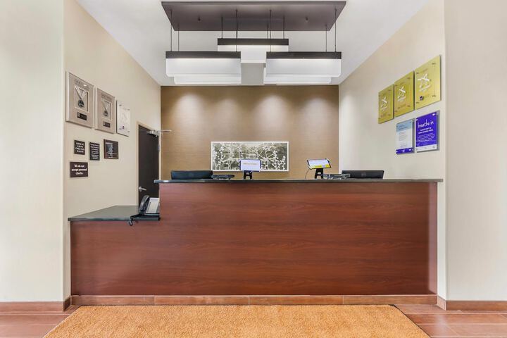 Lobby Entry