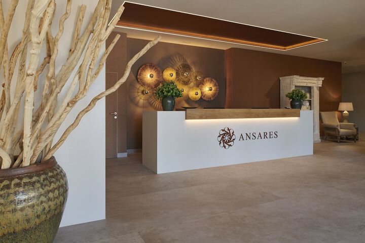 Hotel Interior 2 of 122