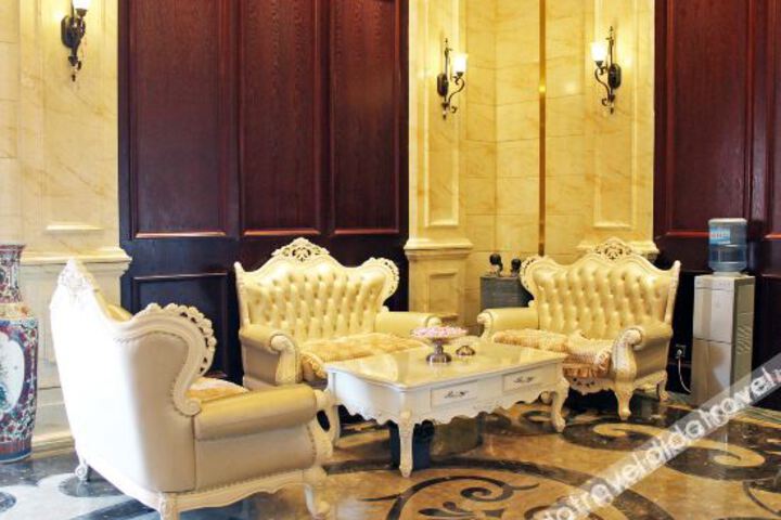 Hotel Interior 12 of 26