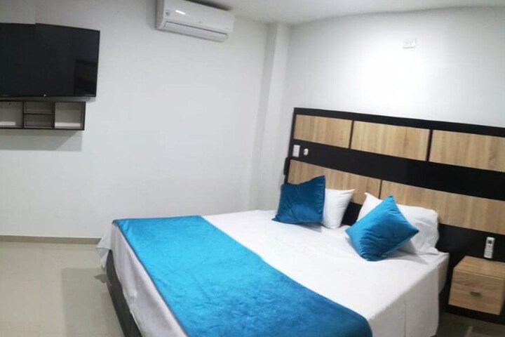 Room 5 of 21