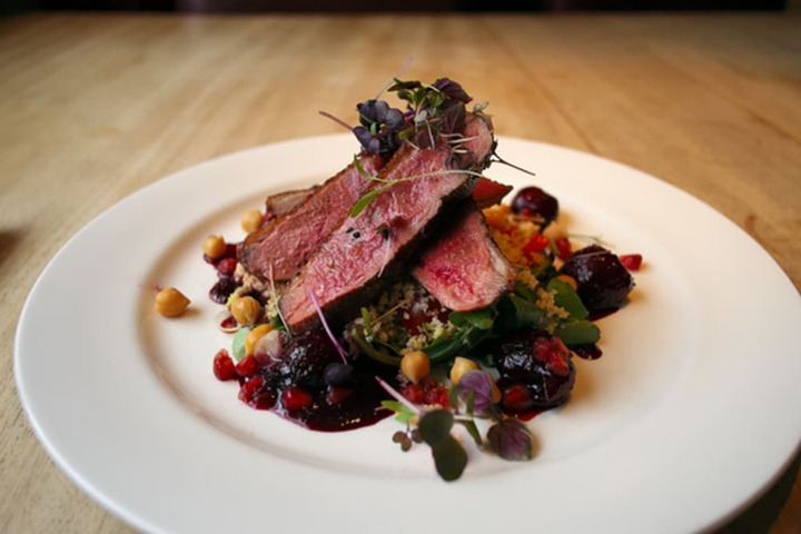 Dining 52 of 75