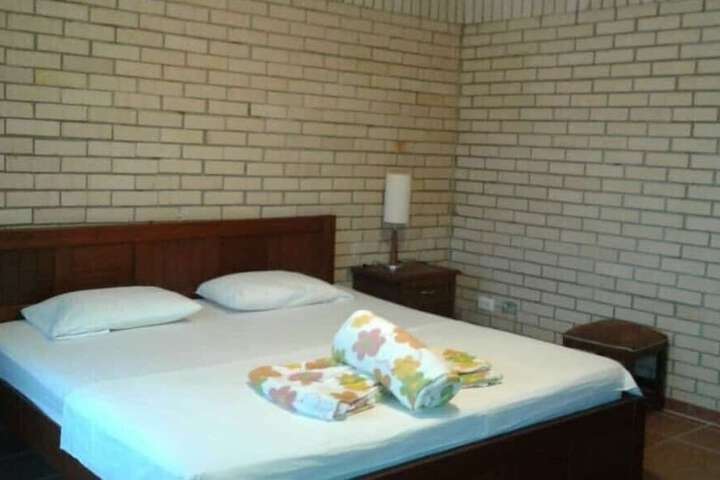 Room 3 of 14