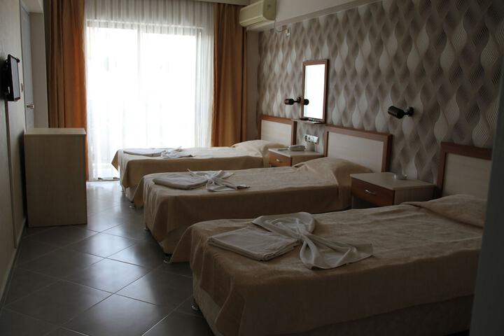 Room 7 of 23