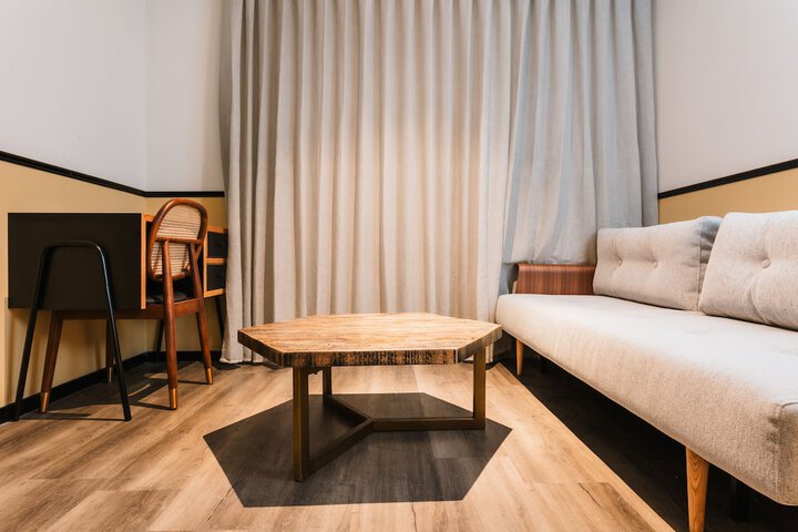 Room 13 of 58