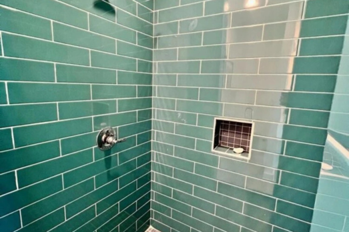 Room 10 of 21