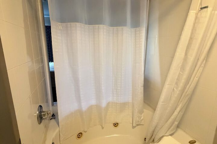 Room 20 of 27