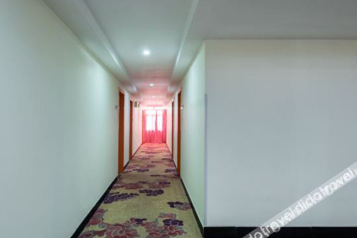 Hotel Interior 9 of 14