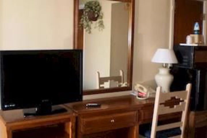 Room 26 of 30
