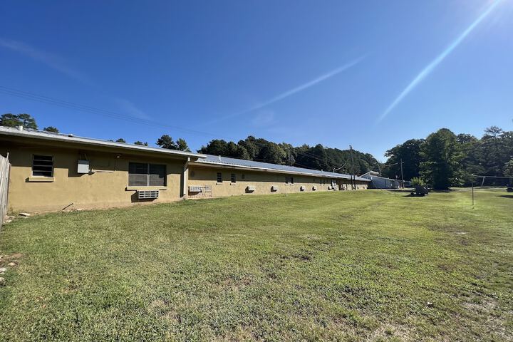 Property Grounds 16 of 28