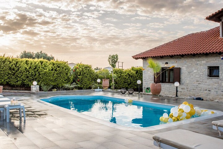 Terrace/Patio 61 of 112