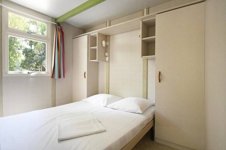 Room 18 of 85