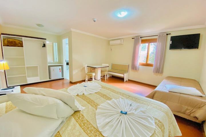 Room 15 of 46