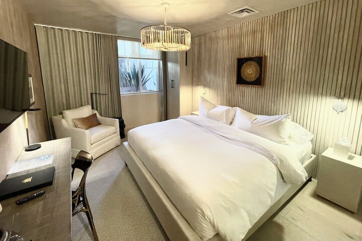 Room 45 of 65