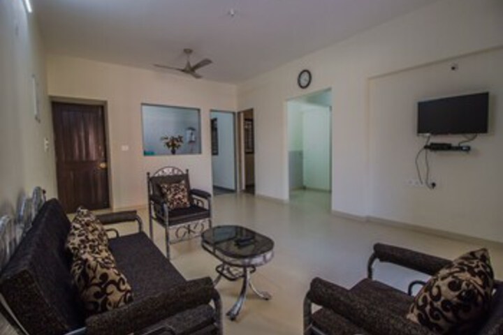 Photo of OYO 11448 Home Elegant 3BHK With Pool in Old Goa
