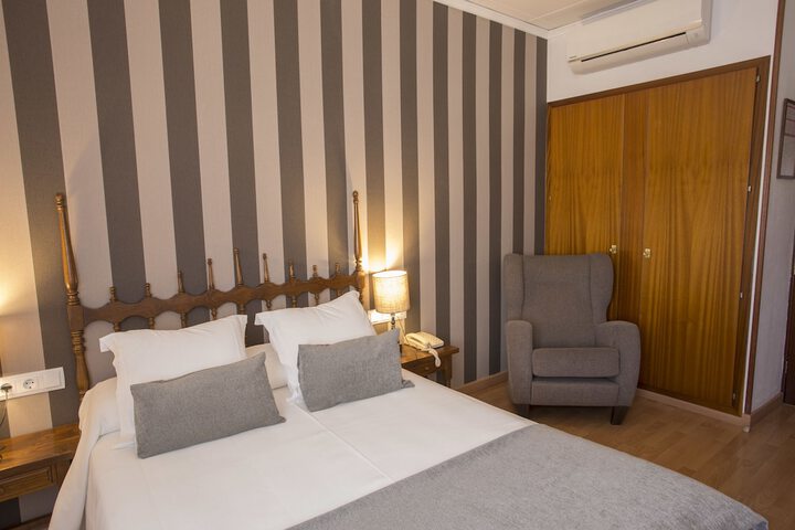 Room 26 of 67