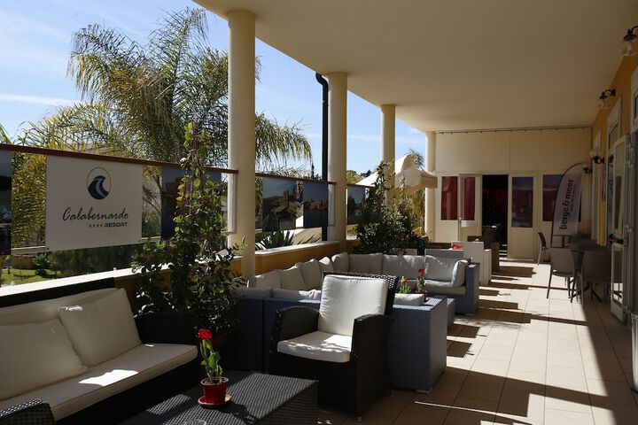 Hotel Interior 4 of 28