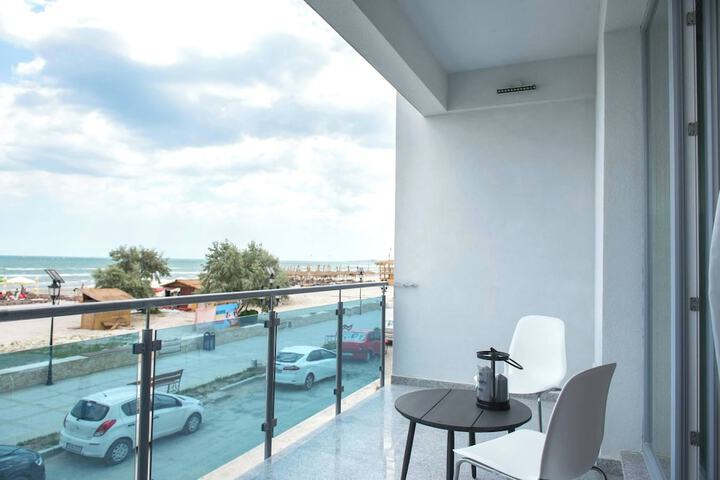 Terrace/Patio 7 of 12