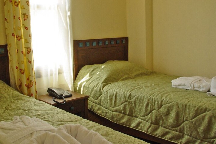 Room 6 of 49