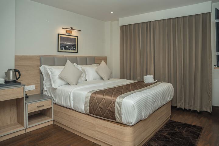 Room 14 of 26