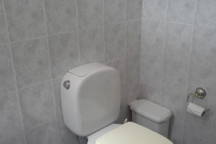 Room 9 of 21