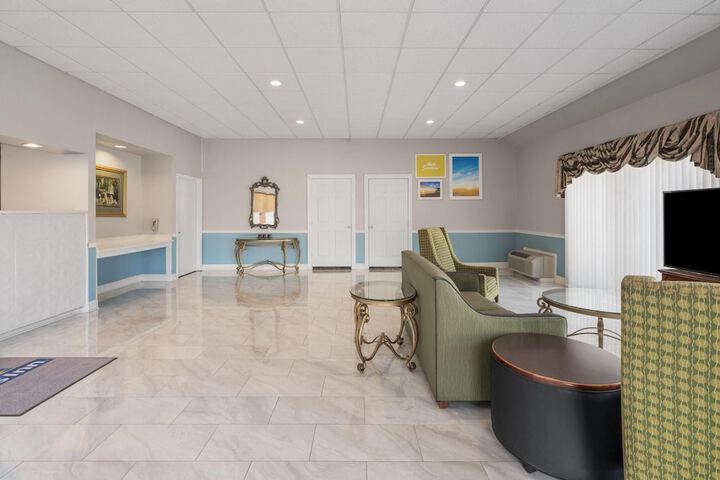 Hotel Interior 5 of 32