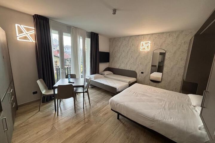 Room 15 of 57